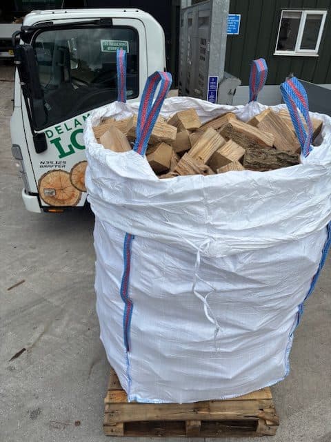 Jumbo Bag 1.6m3 Hardwood Logs